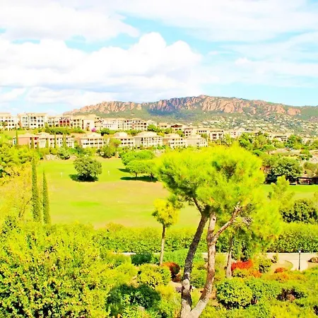 Cap Esterel Village : 3 Pieces Mer Au Calme - F3 - Esterel Vacances 276la * Saint-Raphael (Var)